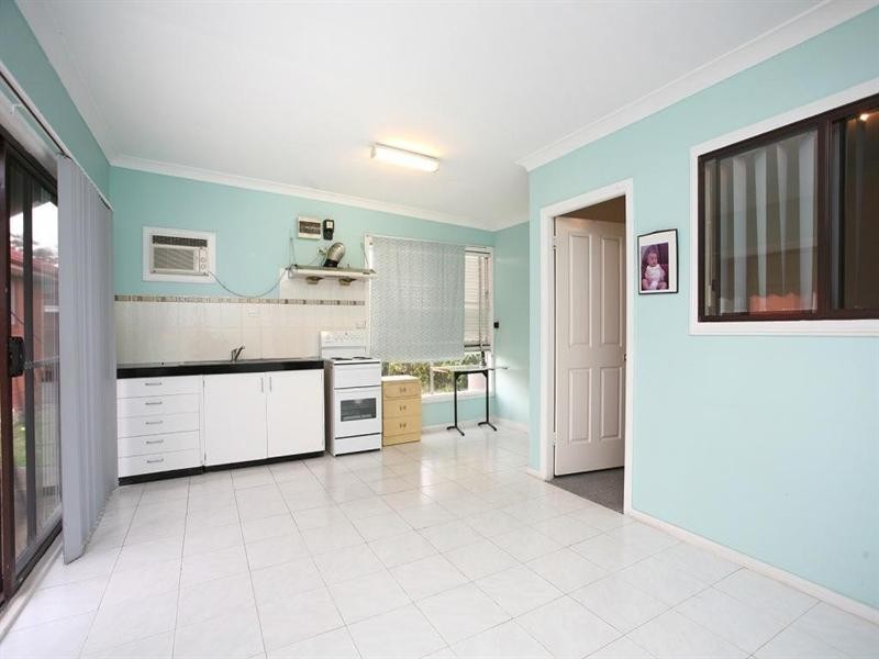 16 Strickland Place, Wentworthville NSW 2145