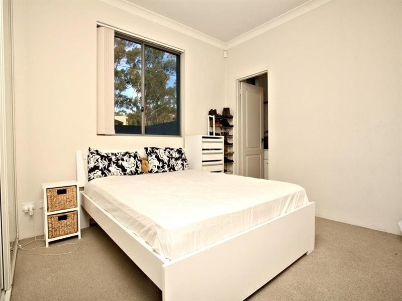 3/178-182 Bridge Road, Westmead NSW 2145