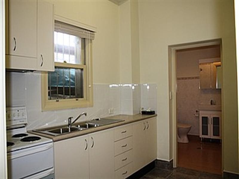 3/4 Lansdowne Street, Parramatta NSW 2150