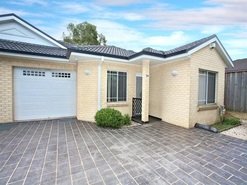 54 Ringrose Avenue, Greystanes NSW 2145