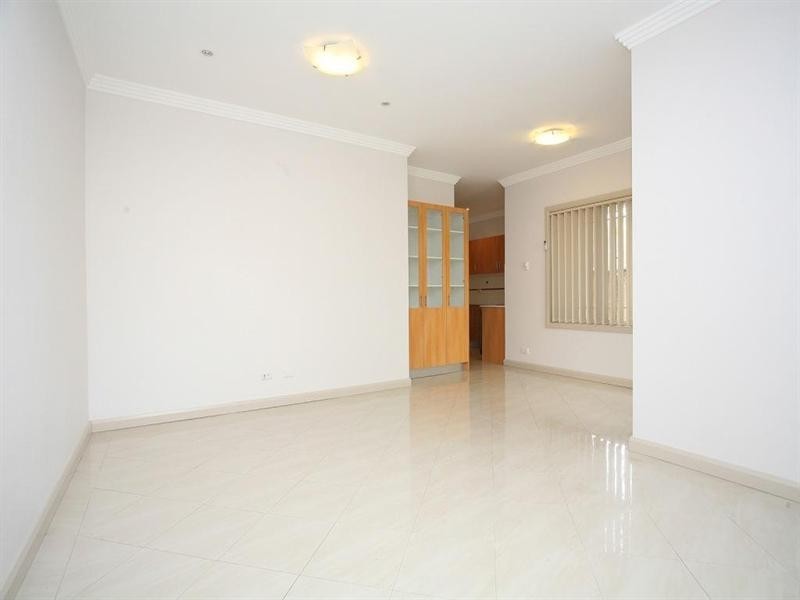 54 Ringrose Avenue, Greystanes NSW 2145