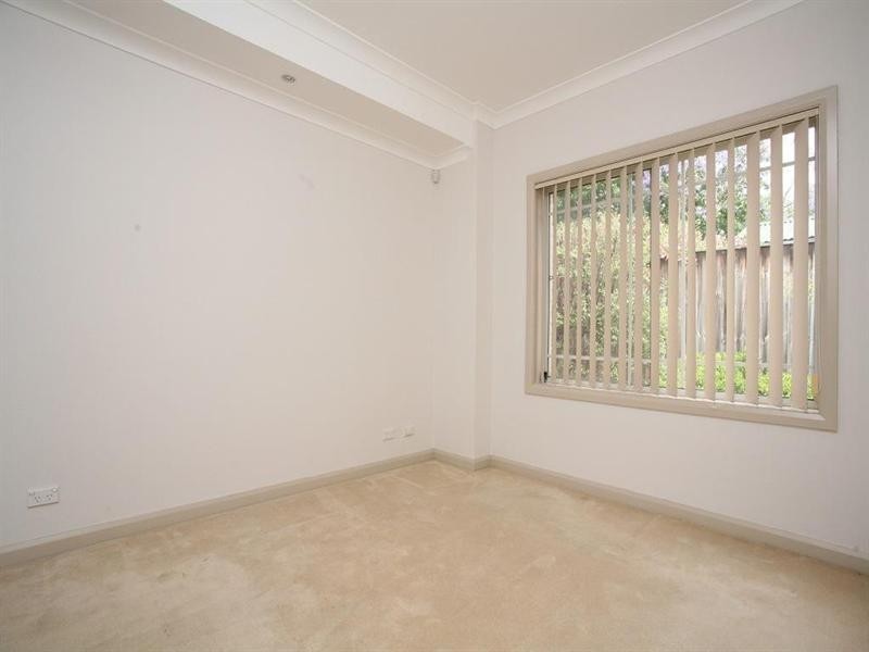 54 Ringrose Avenue, Greystanes NSW 2145