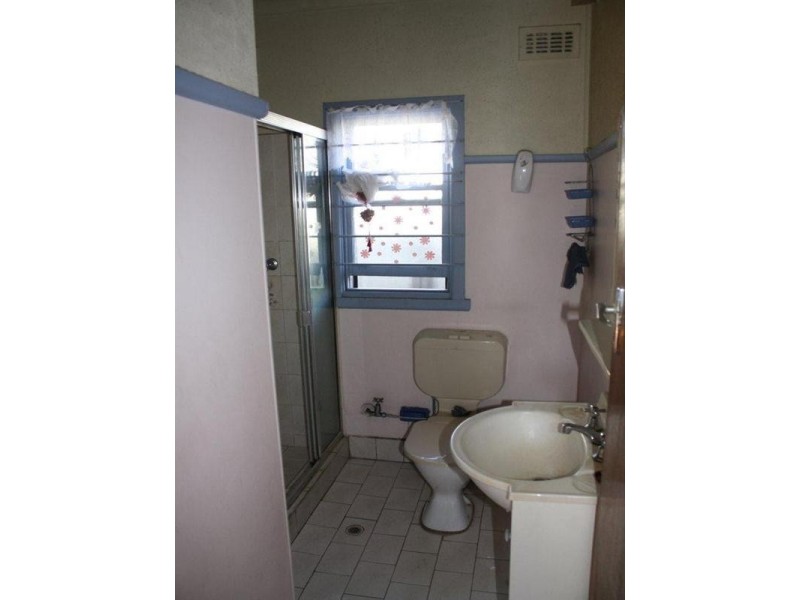 6 George Street, Guildford NSW 2161