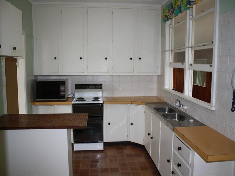 1 Bijiji Street, Pendle Hill NSW 2145