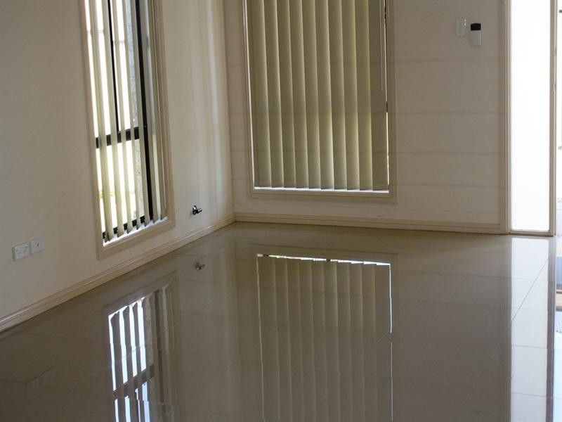 2/15 Alice Street, Seven Hills NSW 2147