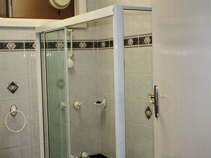 2 KNOX Street, Pendle Hill NSW 2145