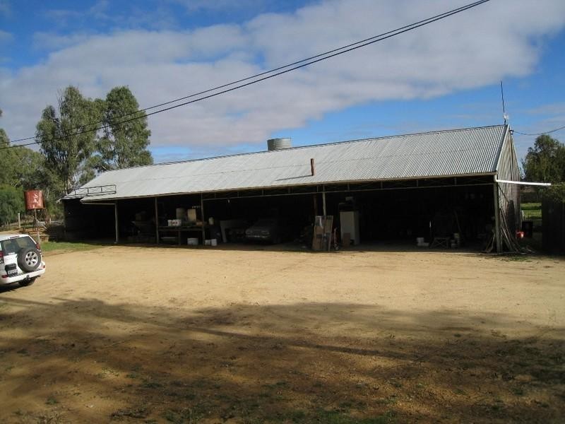 1 Cal Col Road, Deniliquin NSW 2710