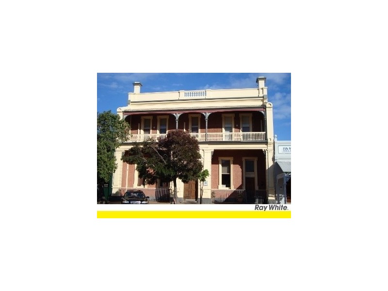 86 Lachlan Street, Hay NSW 2711