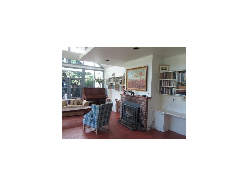 86 Lachlan Street, Hay NSW 2711