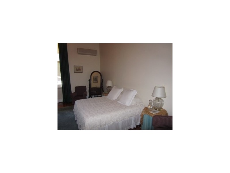 86 Lachlan Street, Hay NSW 2711