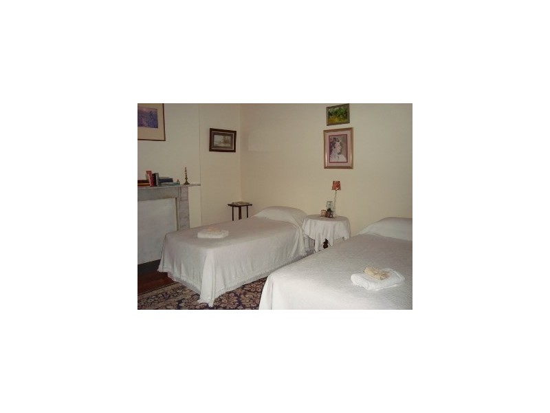 86 Lachlan Street, Hay NSW 2711