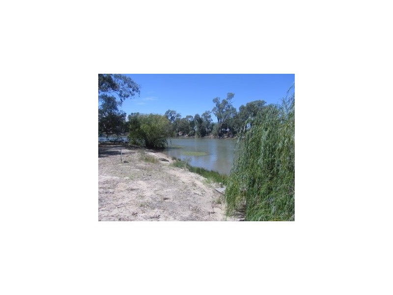 276 Boggy Creek Road, Deniliquin NSW 2710