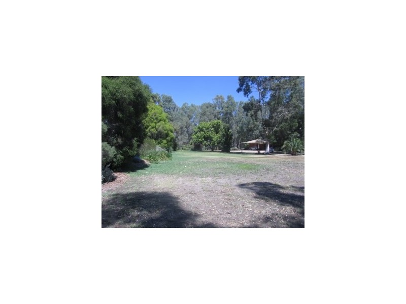 276 Boggy Creek Road, Deniliquin NSW 2710