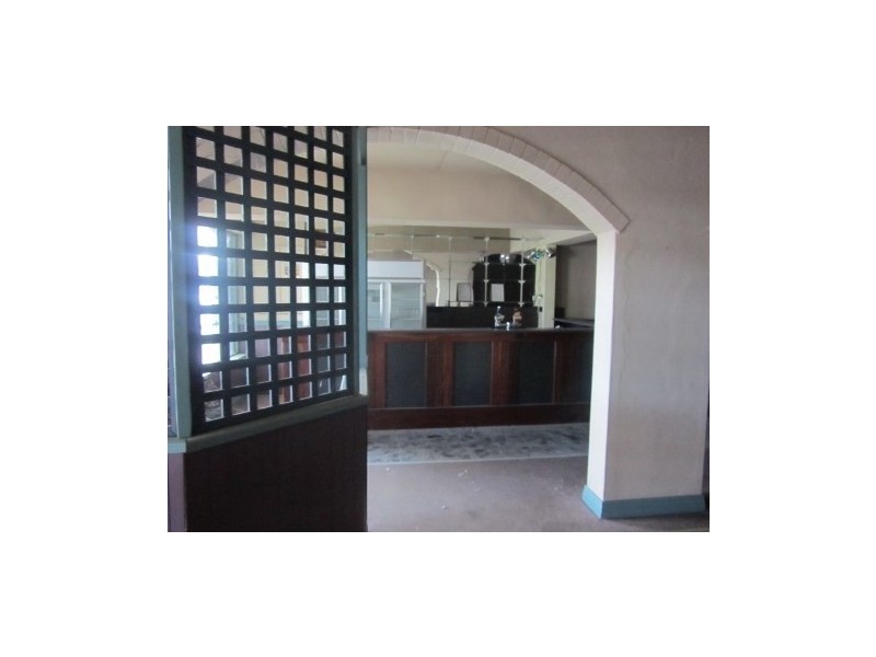 47 Napier Street, Deniliquin NSW 2710