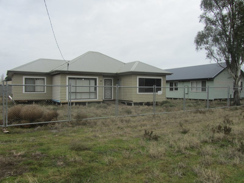 472-474 Poictiers Street, Deniliquin NSW 2710