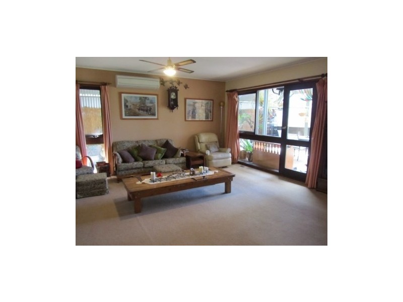 469 Henry Street, Deniliquin NSW 2710