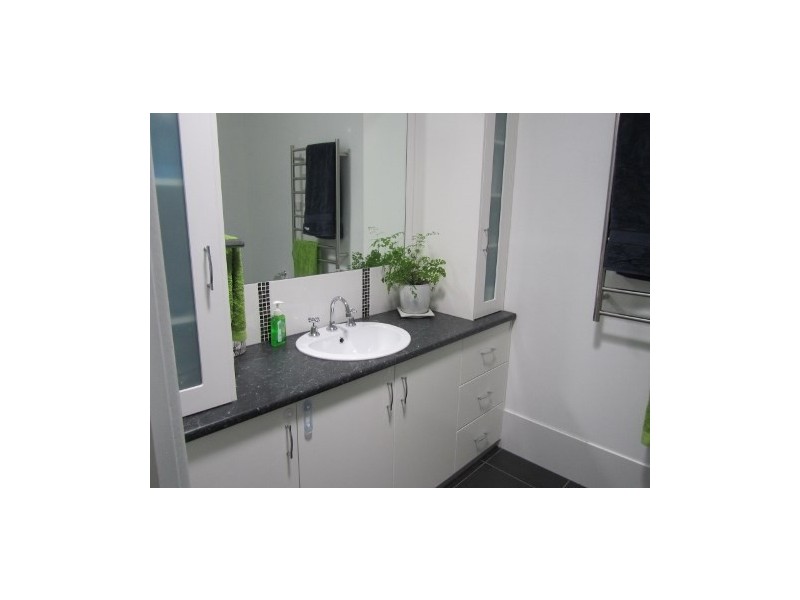 361 Sloane Street, Deniliquin NSW 2710