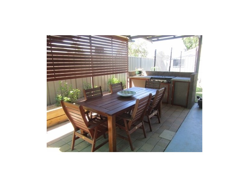 361 Sloane Street, Deniliquin NSW 2710