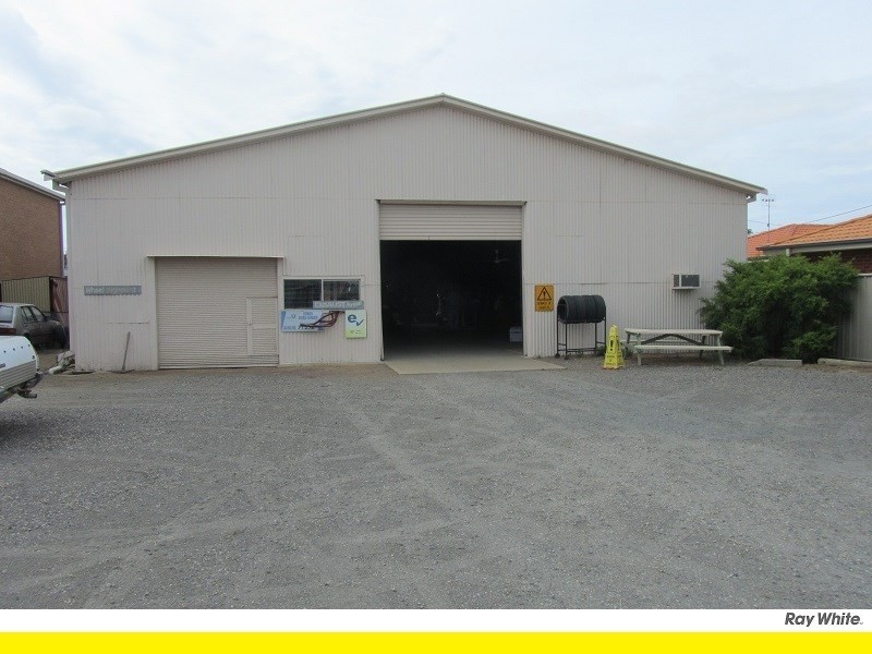 72 Napier Street, Deniliquin NSW 2710