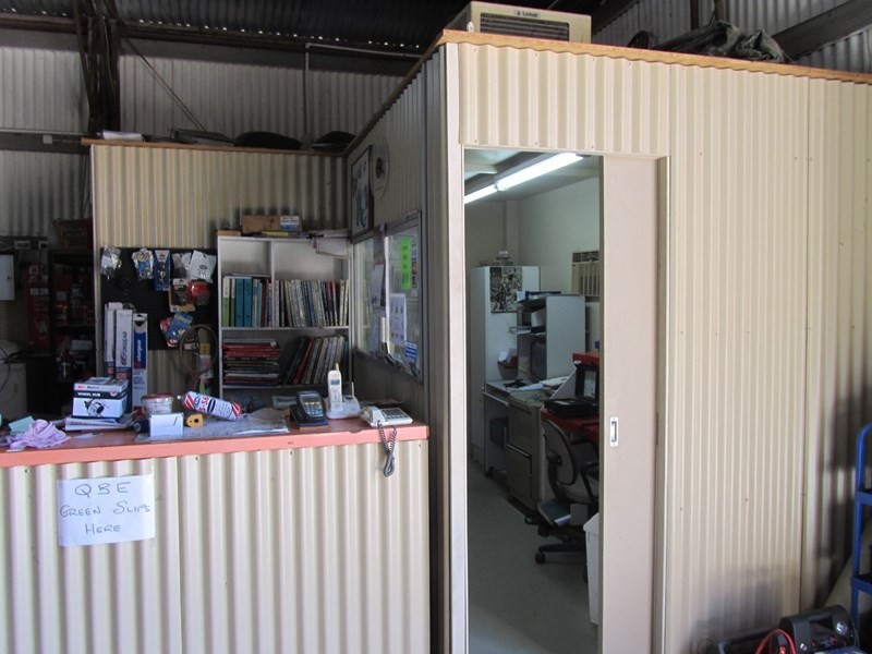 72 Napier Street, Deniliquin NSW 2710