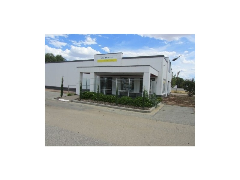 66 Hardinge Street, Deniliquin NSW 2710