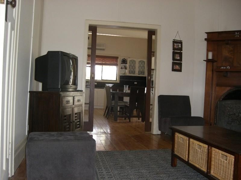 86 Wellington Street, Deniliquin NSW 2710