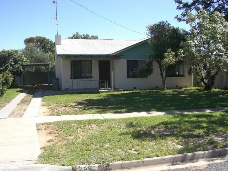 252 Finley Road, Deniliquin NSW 2710