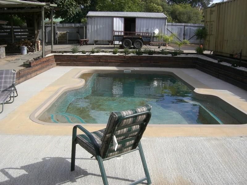 204 Victoria Street, Deniliquin NSW 2710