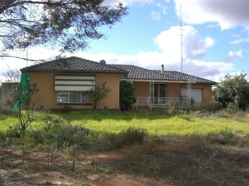 Lots 1,6,10,11 Brett Road & Sturt Highway, Euston NSW 2737