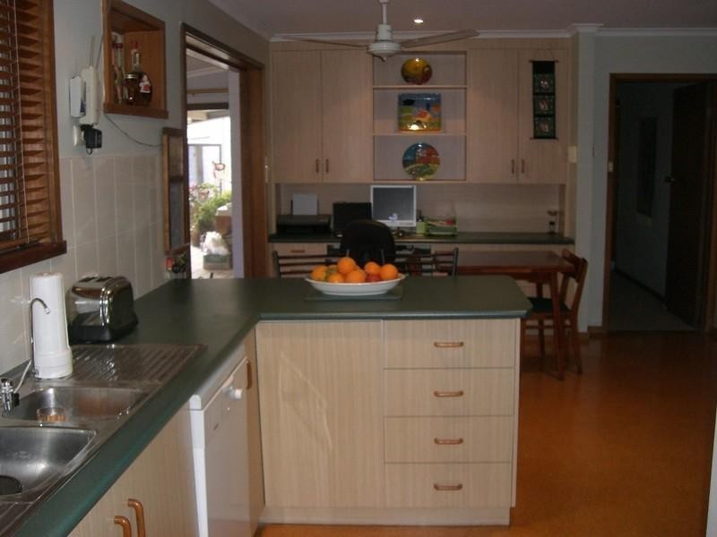 213 River Street, Deniliquin NSW 2710