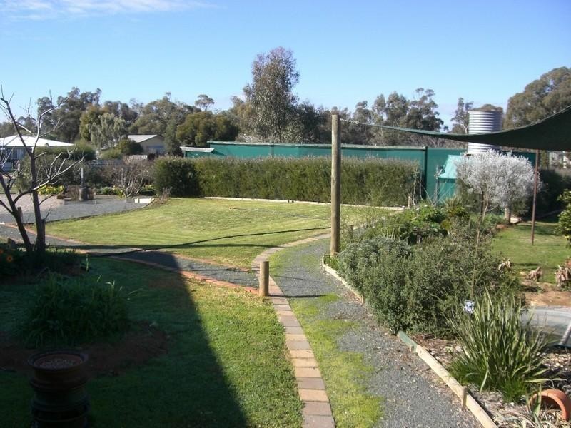 59 Livingston Street, Mathoura NSW 2710