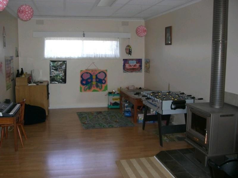 137 Dick Street, Deniliquin NSW 2710