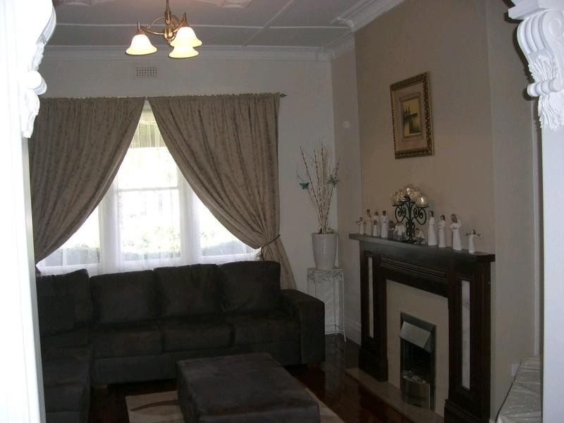 351 Henry Street, Deniliquin NSW 2710