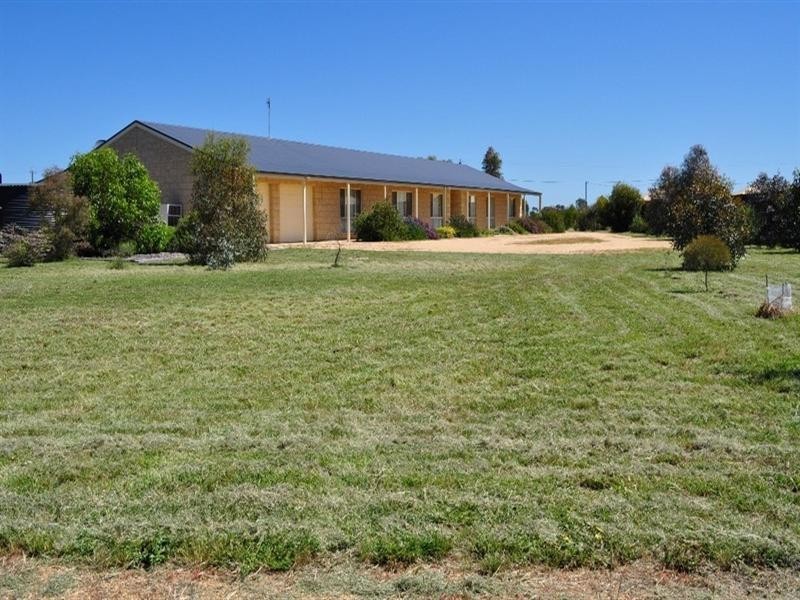 133 Hetherington Street, Deniliquin NSW 2710
