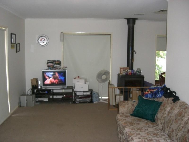 10 Renwick Court, Deniliquin NSW 2710