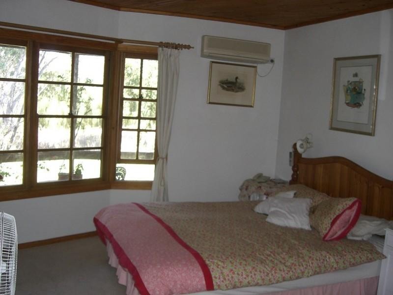 5 Lucas Court, Deniliquin NSW 2710