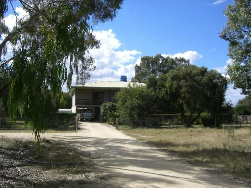 7 Dahwilly Lane, Deniliquin NSW 2710