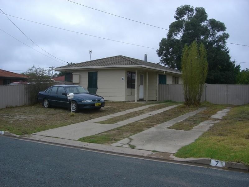 6 Ballantyne Crescent, Deniliquin NSW 2710
