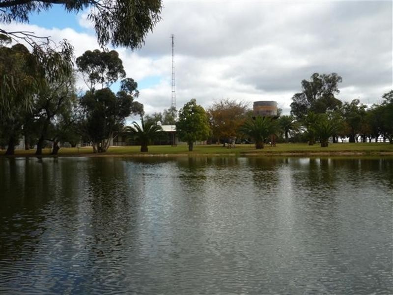 00 Newmarket, Maude Road, Hay NSW 2711