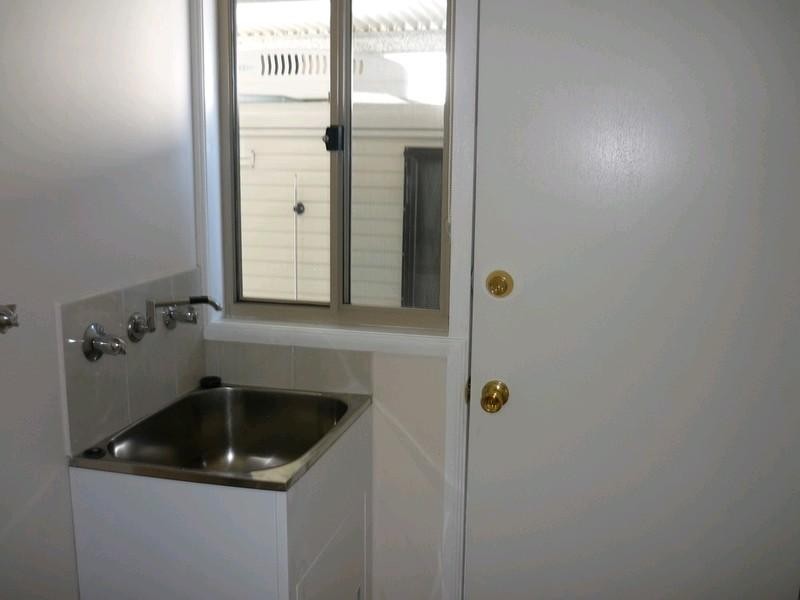 24/75 Butler Street, Deniliquin NSW 2710