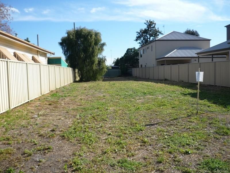 462 Charlotte Street, Deniliquin NSW 2710