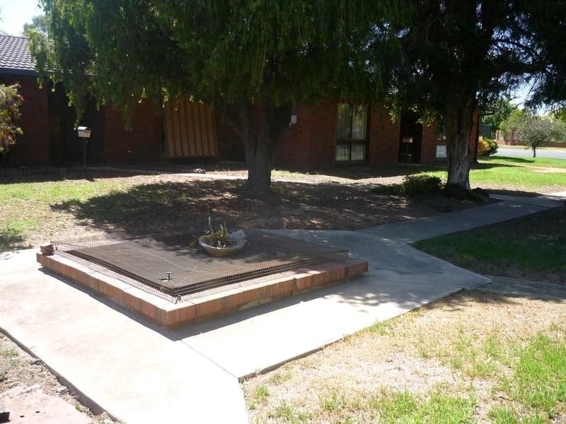 8/356 Wood Street, Deniliquin NSW 2710