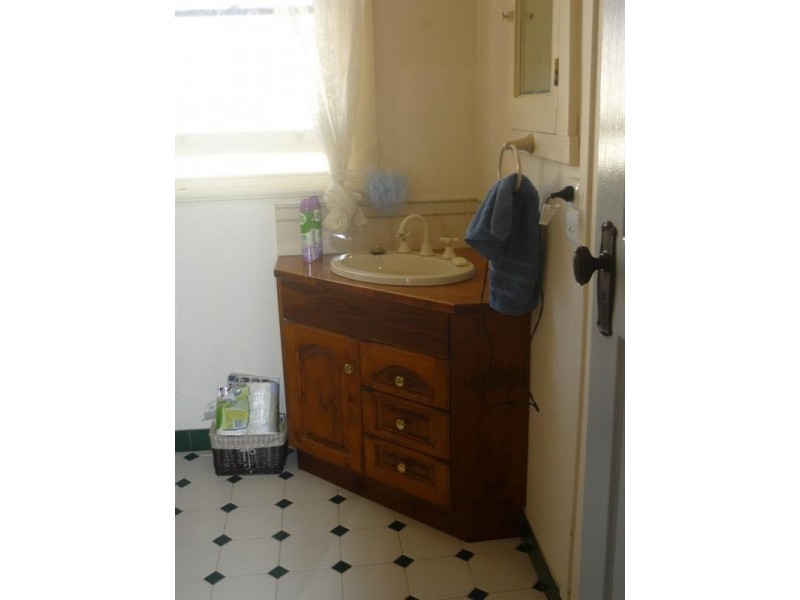 459 Poictiers Street, Deniliquin NSW 2710