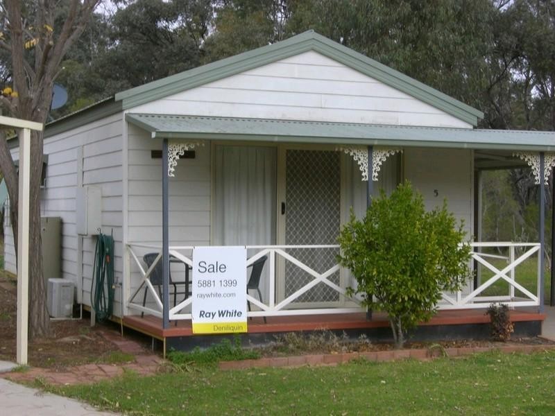 Unit 5/ Pioneer Tourist Park Hay Road, Deniliquin NSW 2710