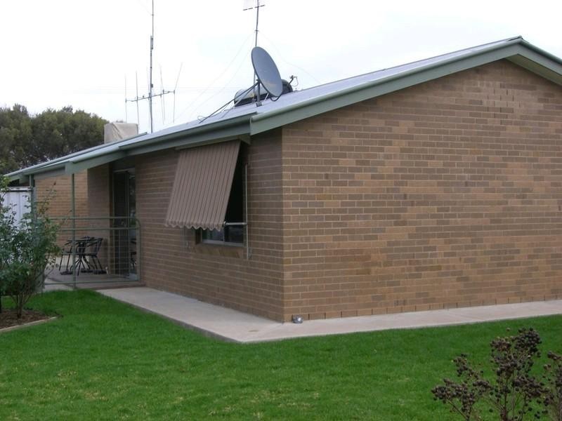 2/427 Harfleur Street, Deniliquin NSW 2710
