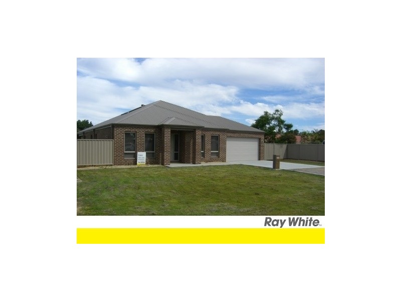 186 Wanderer Street, Deniliquin NSW 2710