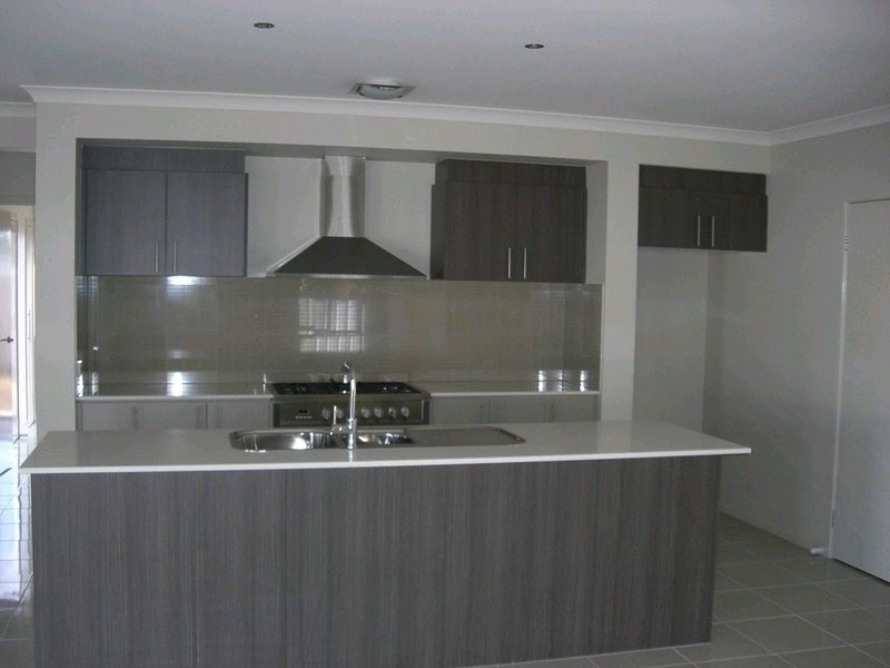 186 Wanderer Street, Deniliquin NSW 2710