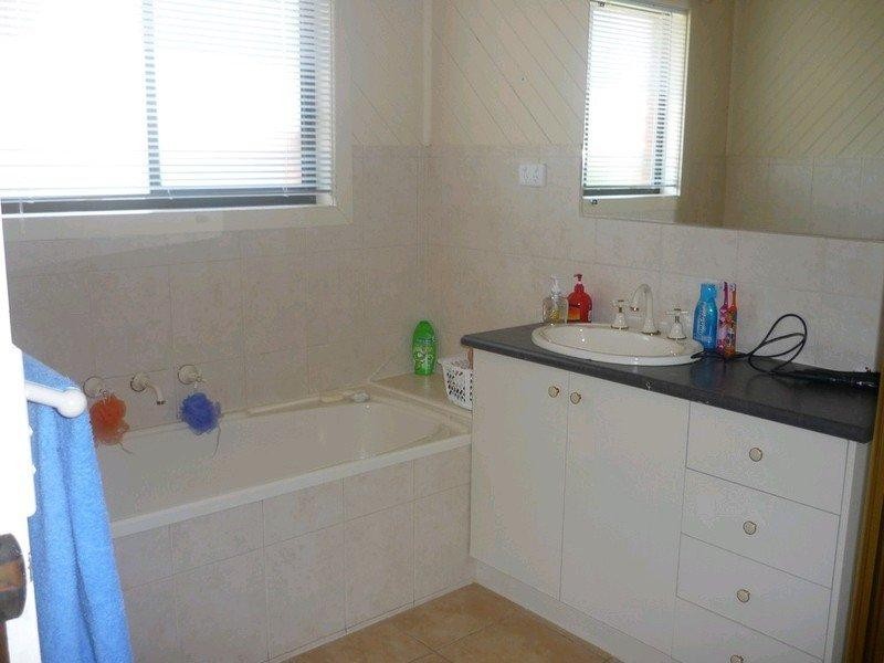 3 Renwick Court, Deniliquin NSW 2710