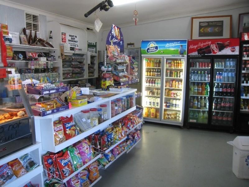 90 Davidson Street, Deniliquin NSW 2710