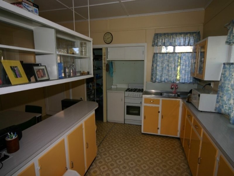 105 Bunya Street, Dalby QLD 4405